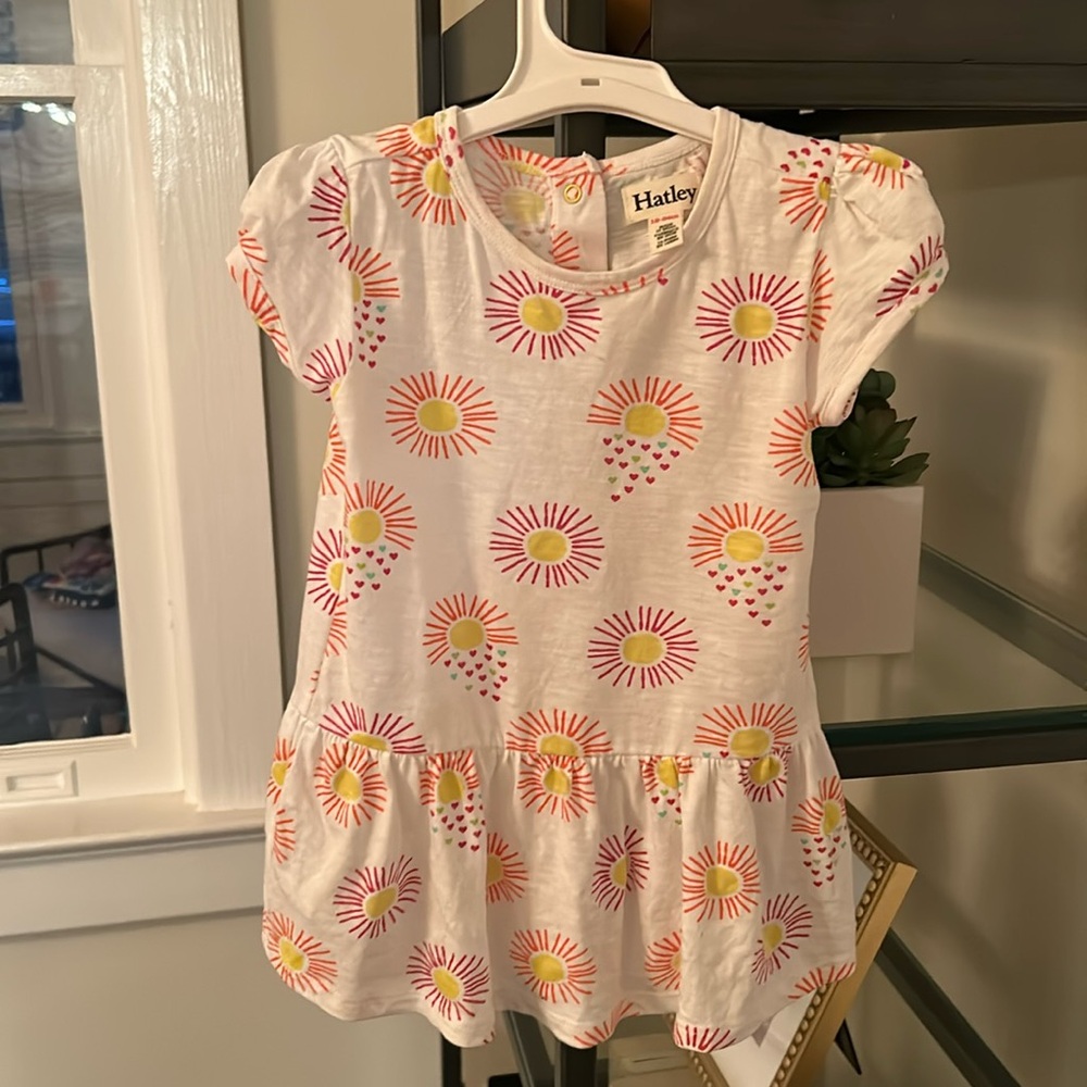 Hatley Heart Suns Gathered Dress - Picture 4 of 6